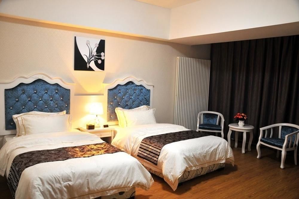 Zhenzhou Lantian Business Hotel Çengçou Dış mekan fotoğraf