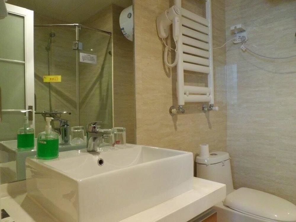 Zhenzhou Lantian Business Hotel Çengçou Dış mekan fotoğraf
