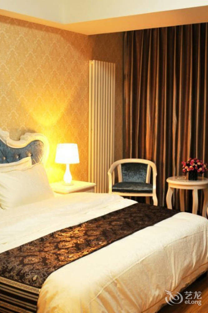 Zhenzhou Lantian Business Hotel Çengçou Dış mekan fotoğraf